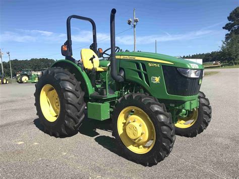 john deere rentals bc